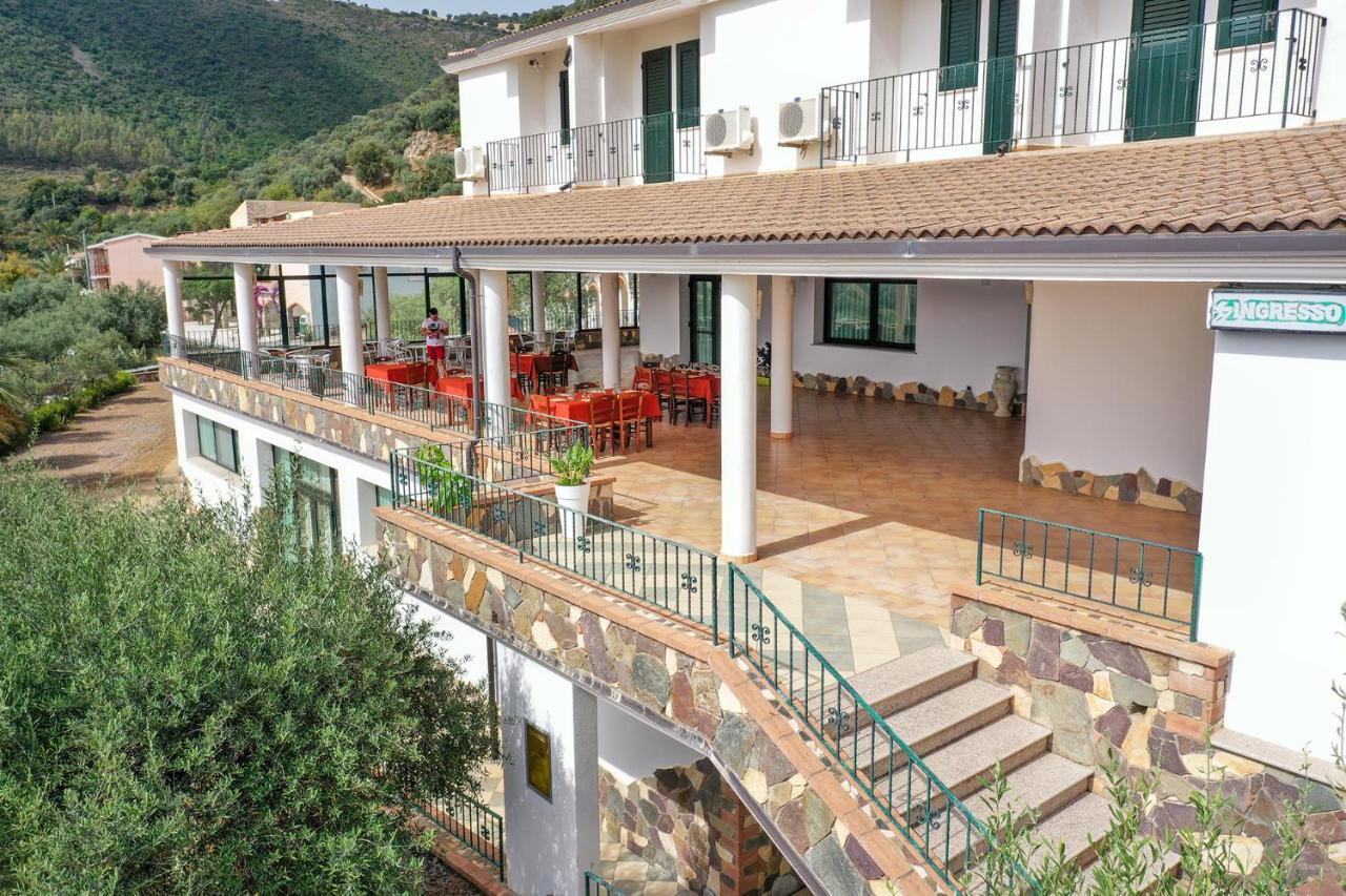 Hotel Is Murtas Jerzu Exterior photo